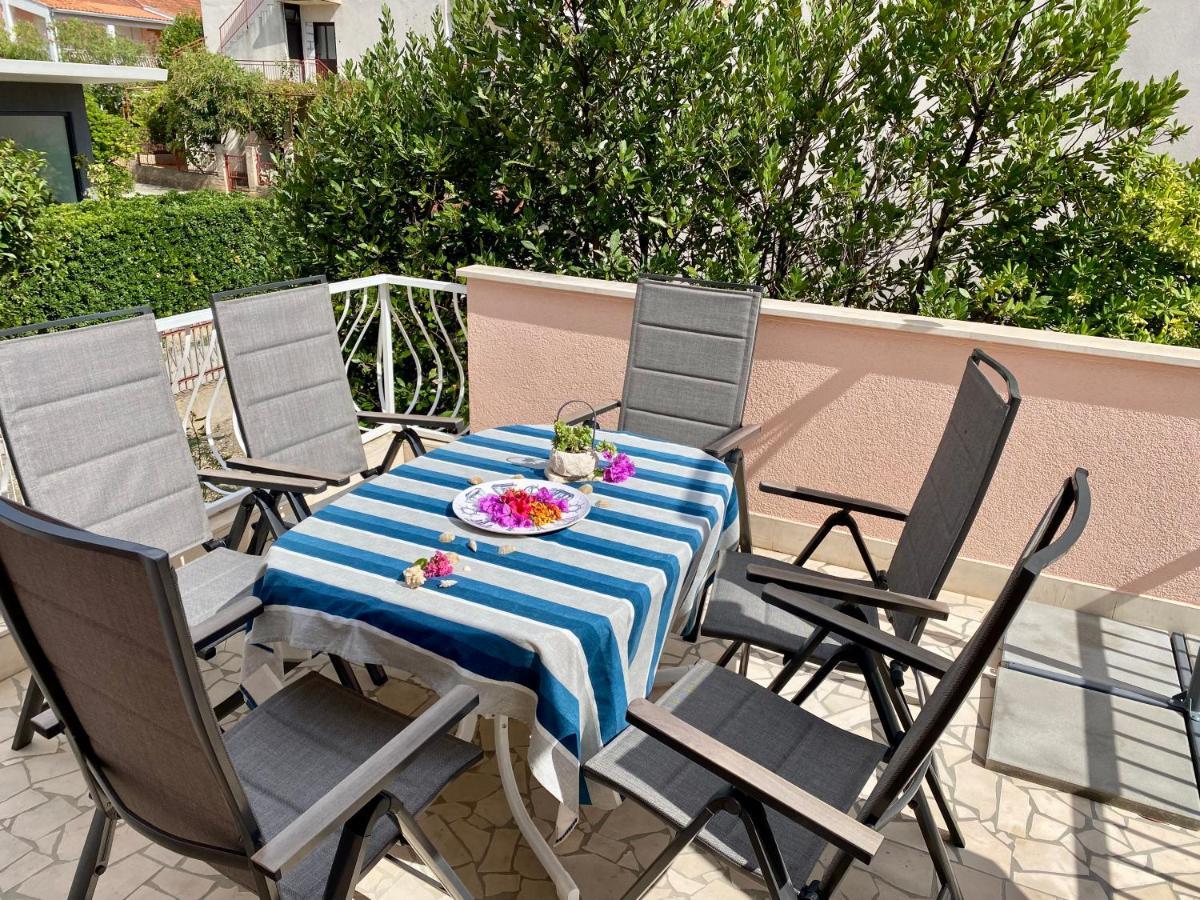 Apartments Hannah Orebić Екстериор снимка